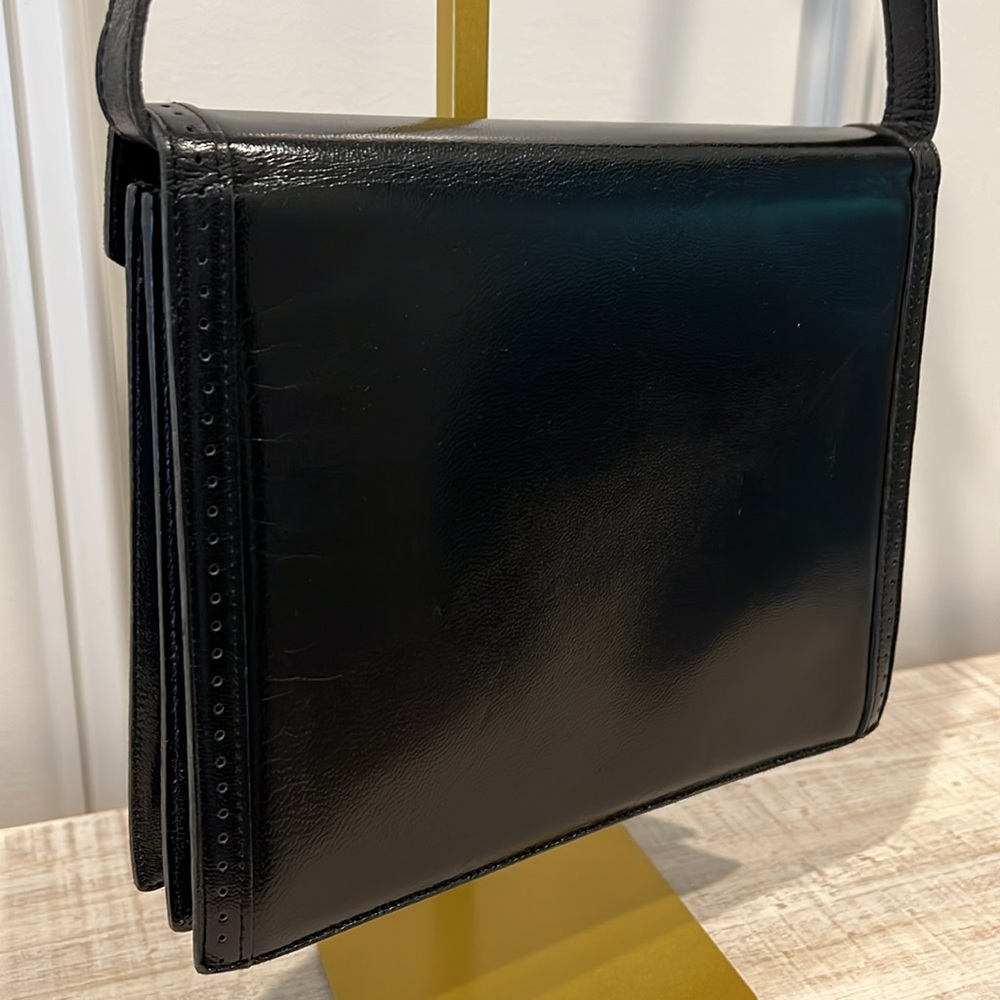 YSL Yves Saint Laurent Black Leather Envelope Shoulder Bag Clutch EUC 🖤 - Picture 5 of 14